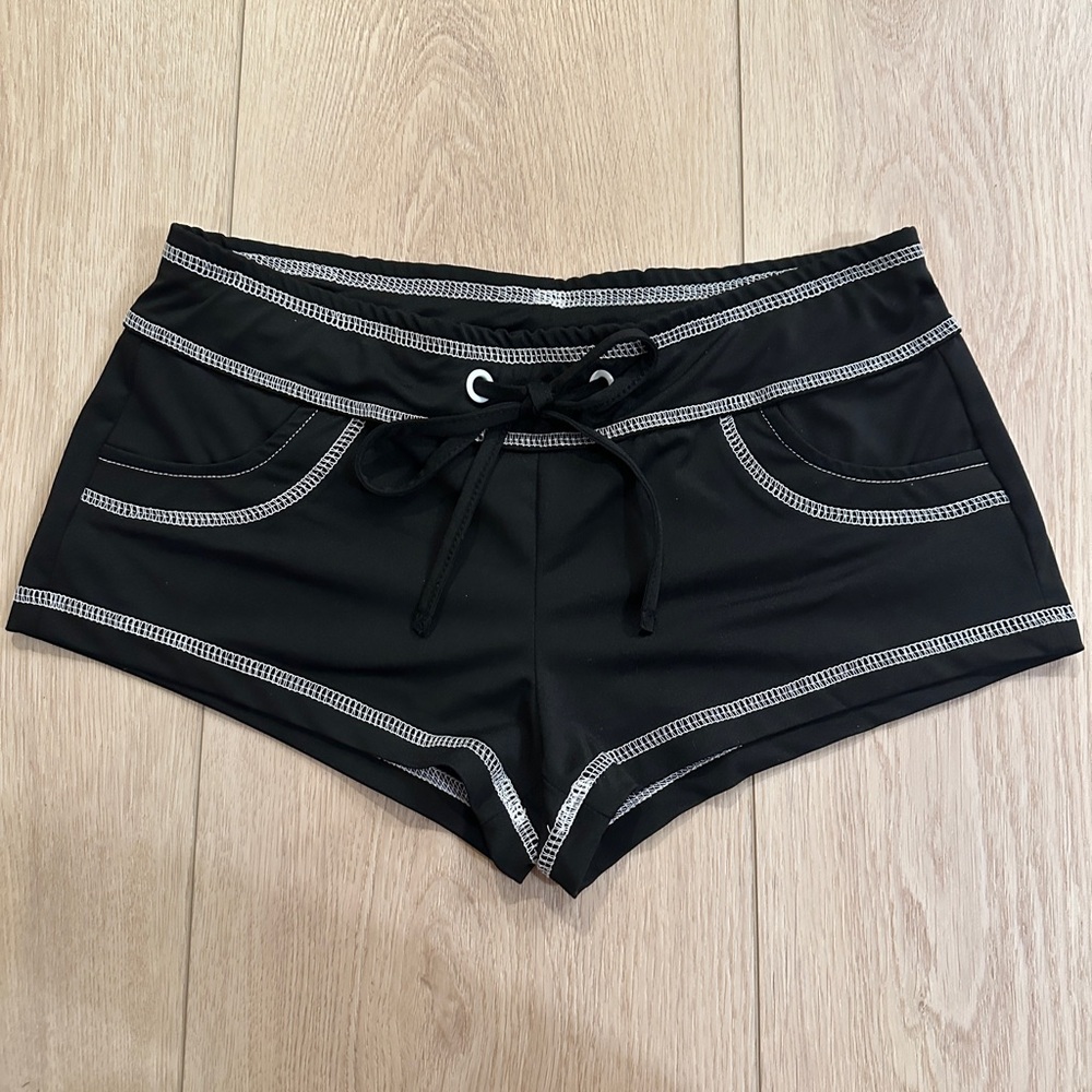 Black Athletic Super Cute Medium Stretchy Shorts with White Stitching